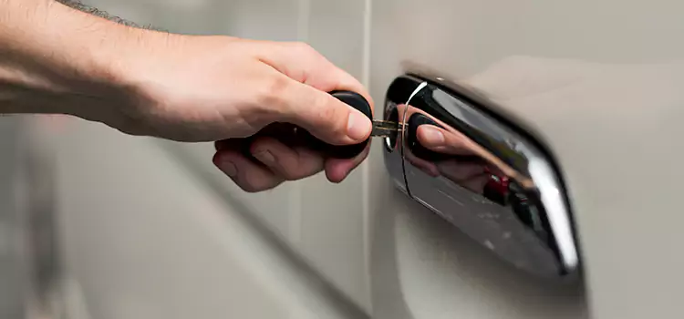 Why Choose Our Auto Locksmith Team in Wheaton, IL?